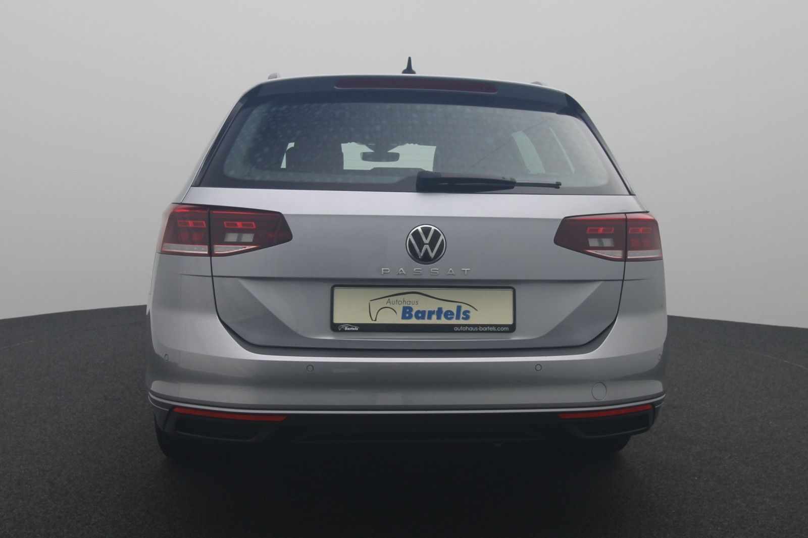 Fahrzeugabbildung Volkswagen Passat Variant 2.0 TSI DSG Business