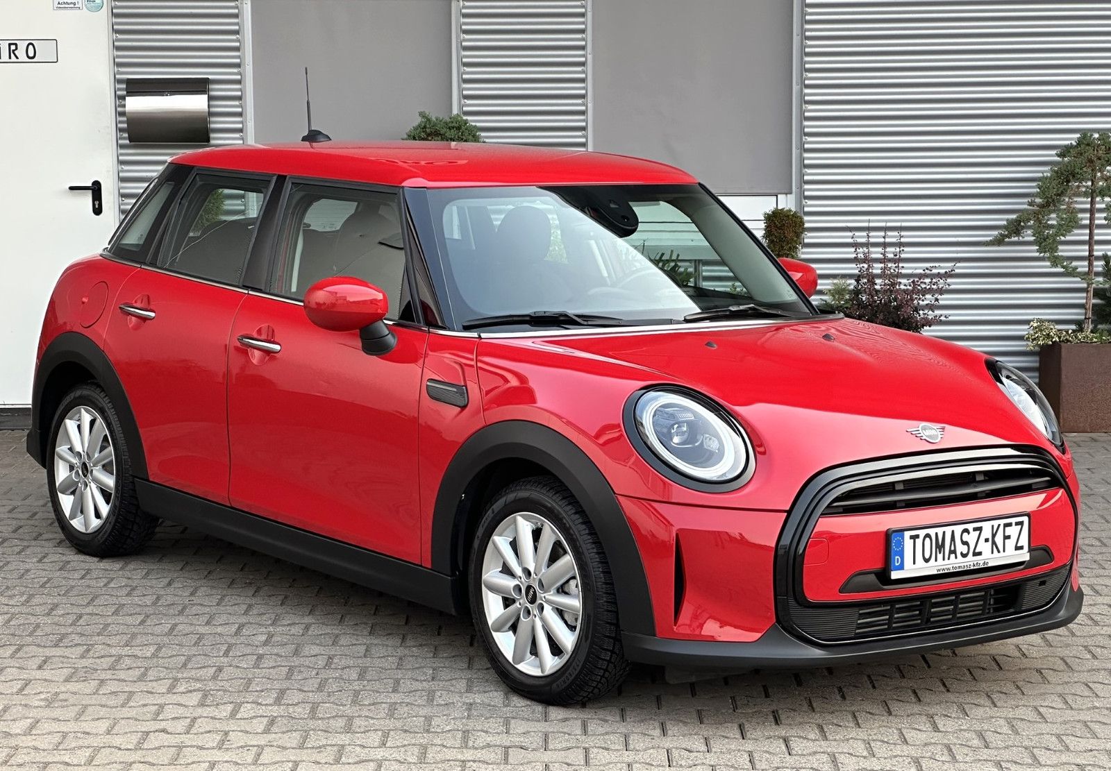 MINI Cooper 1.5T Automatik*Navi*LED*Kamera*SHz*AC*DAB