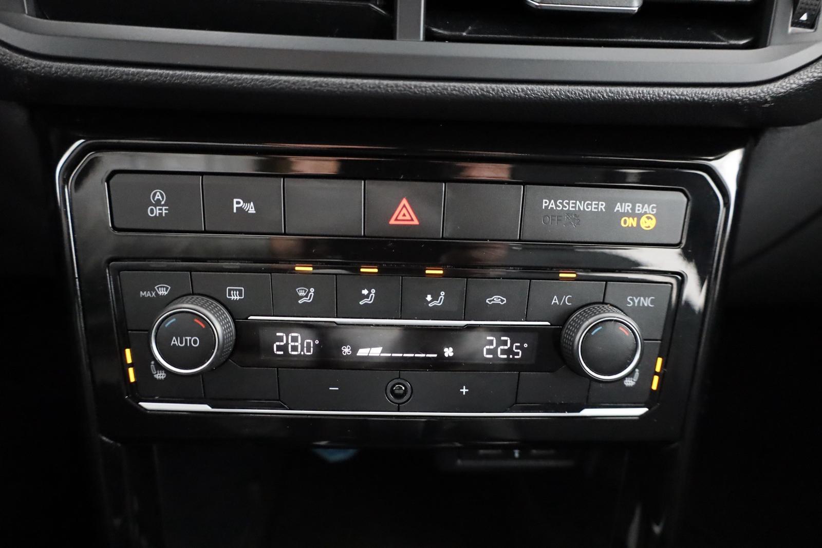 Volkswagen T-Cross 1.0 TSI DSG R-Line LED Navi Kamera Beats, миниатюра 12