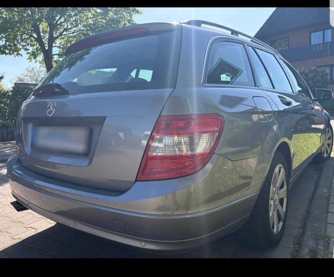 Mercedes-Benz C220 2010 — engine 170 HP (125kW)