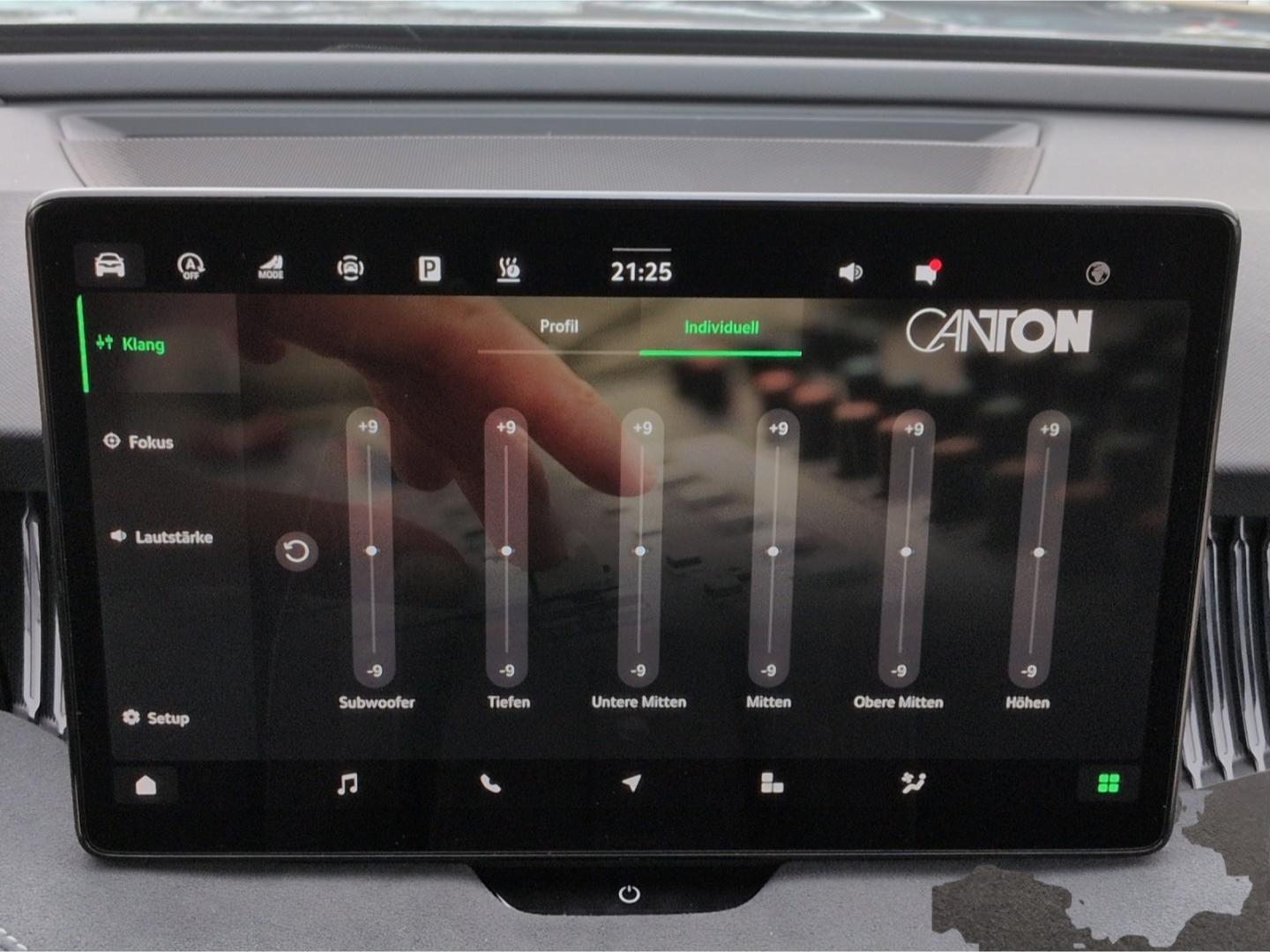 Skoda Superb Combi SPORTLINE 4x4 TDI*193PS StndHzg AHK