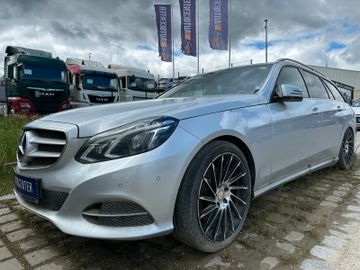 MYAUTOCENTER – Gebraucht- und Jahreswagen mit Werkstattservice in Pfaffenhofen Mercedes-Benz E 350d T Avantgarde 4-Matic *NAVI*AHK*LED*SHZ*