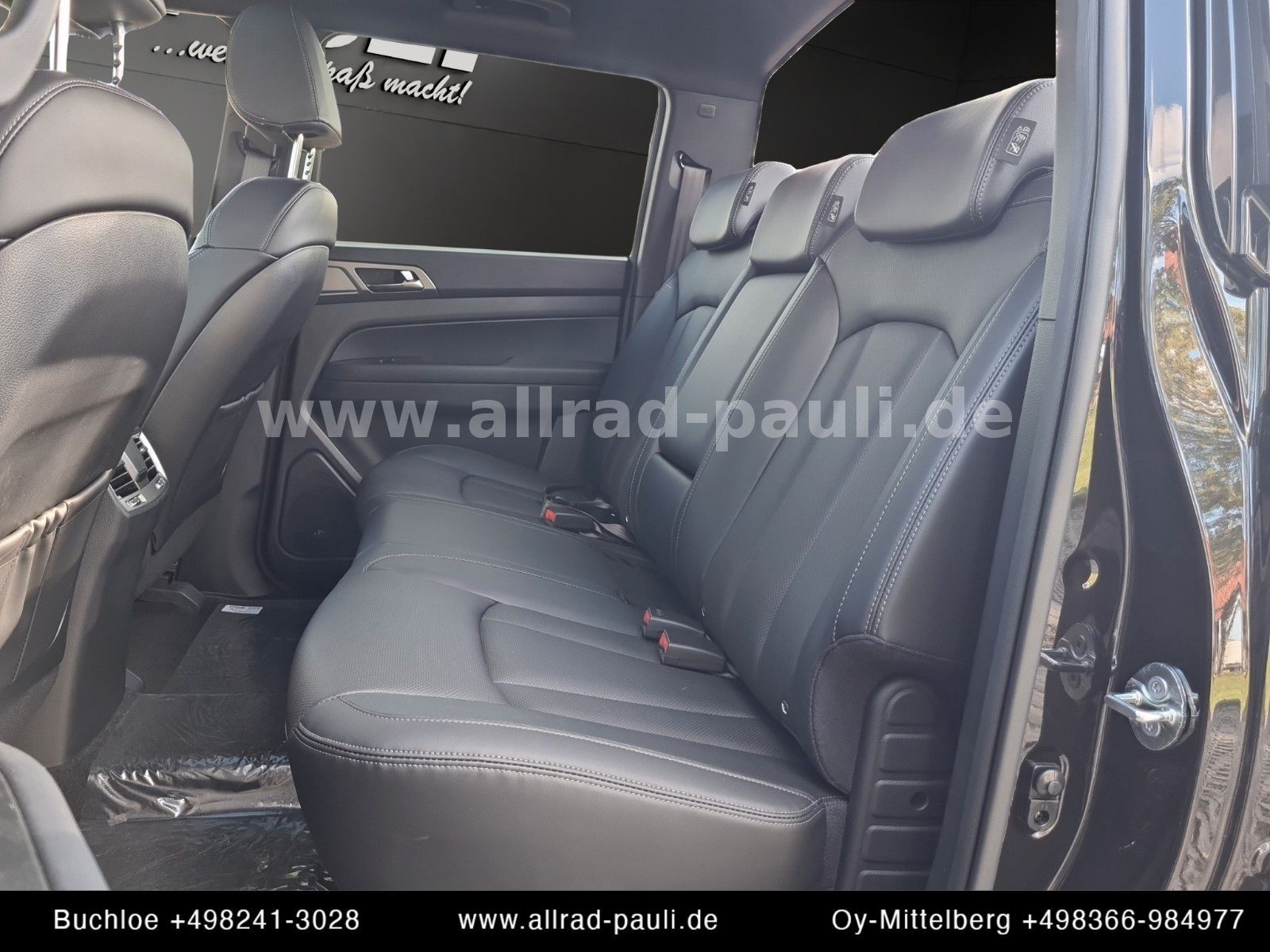 Ssangyong Musso Grand 2.2 e-XDi Titanium 4x4 Automatik