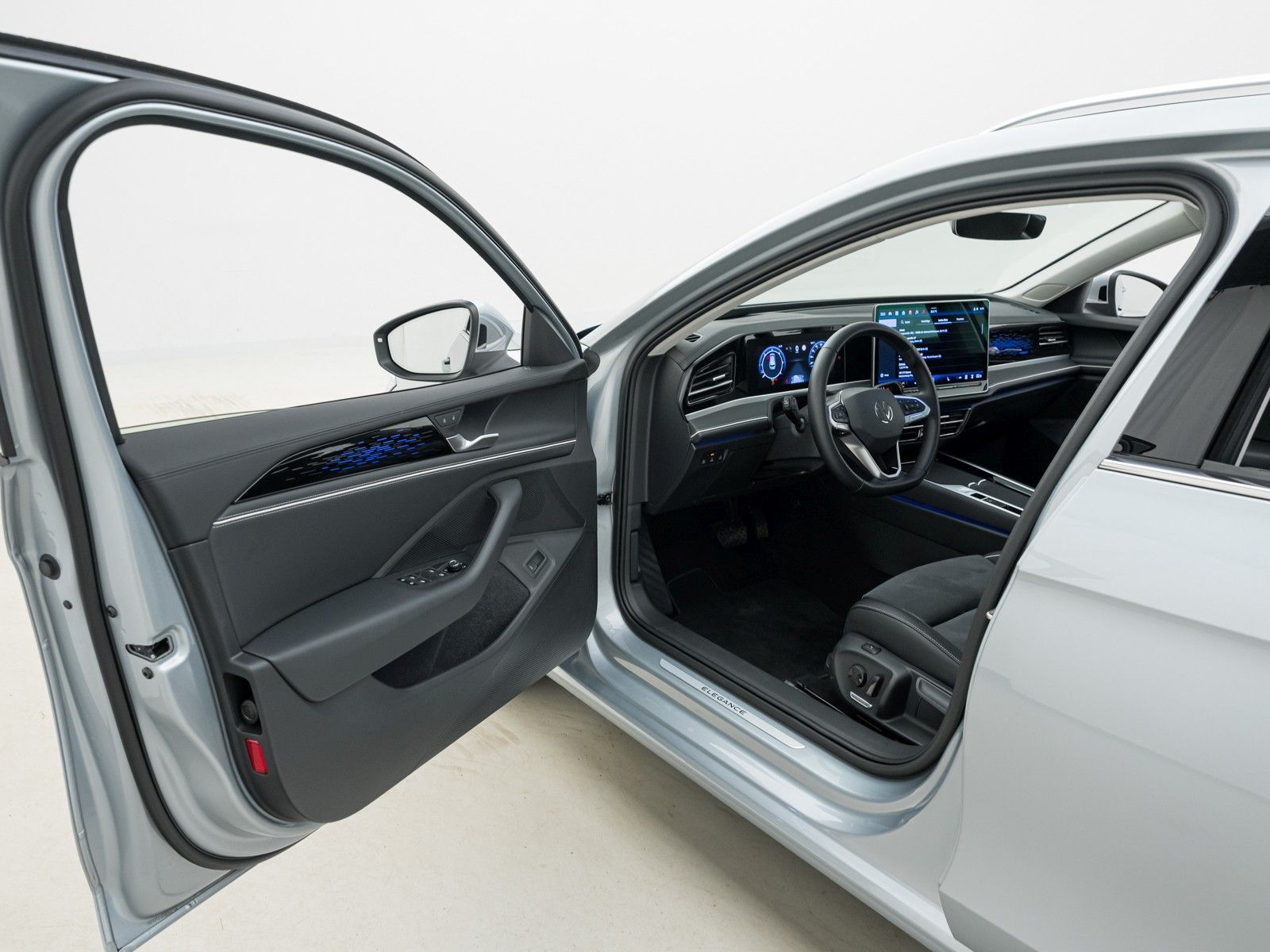 Volkswagen Passat Variant TDI Elegance RFK*HUD*PANO*LED foto 11
