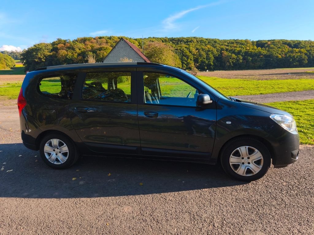 Image of Dacia Lodgy