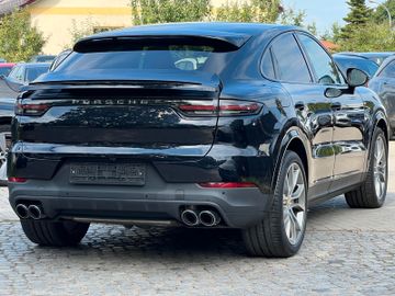 Porsche Cayenne - 4