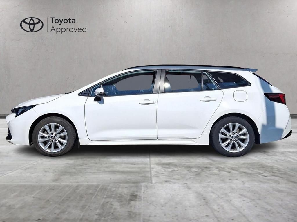 Toyota Corolla Touring Sports 1.8h Active imagem 3
