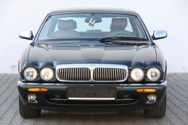 Jaguar Daimler V8 Langversion  2 Jahre Garantie