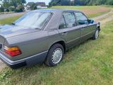 Mercedes-Benz 300 - Mercedes-Benz 300 mit Diesel-Antrieb: Limousine