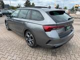 Skoda Octavia Combi RS 2.0 TDI DSG LED PANO 360° HUD - Skoda Octavia: RS Combi