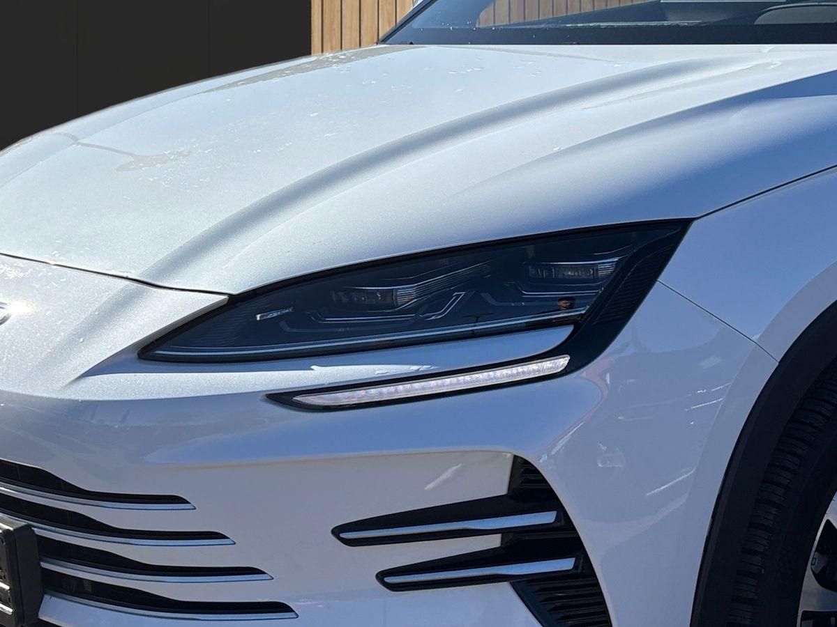 BYD SEAL U