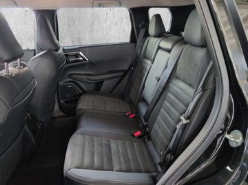 Mitsubishi OUTLANDER PHEV INTRO EDITION *ACC*STANDHZG*NAVI*