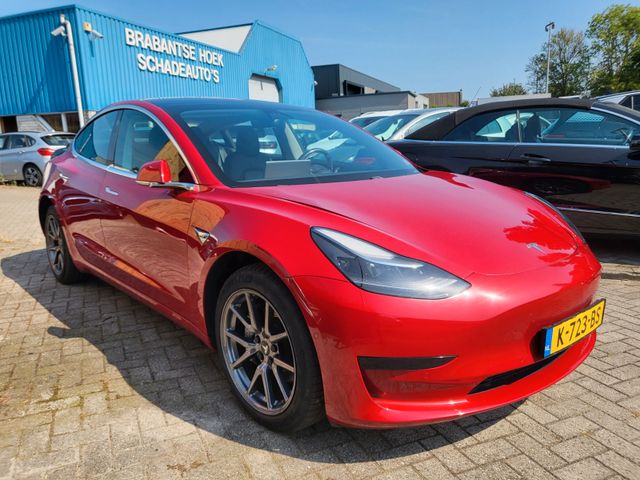 Tesla Model 3 standard plus RWD 440 KM neu € 50000