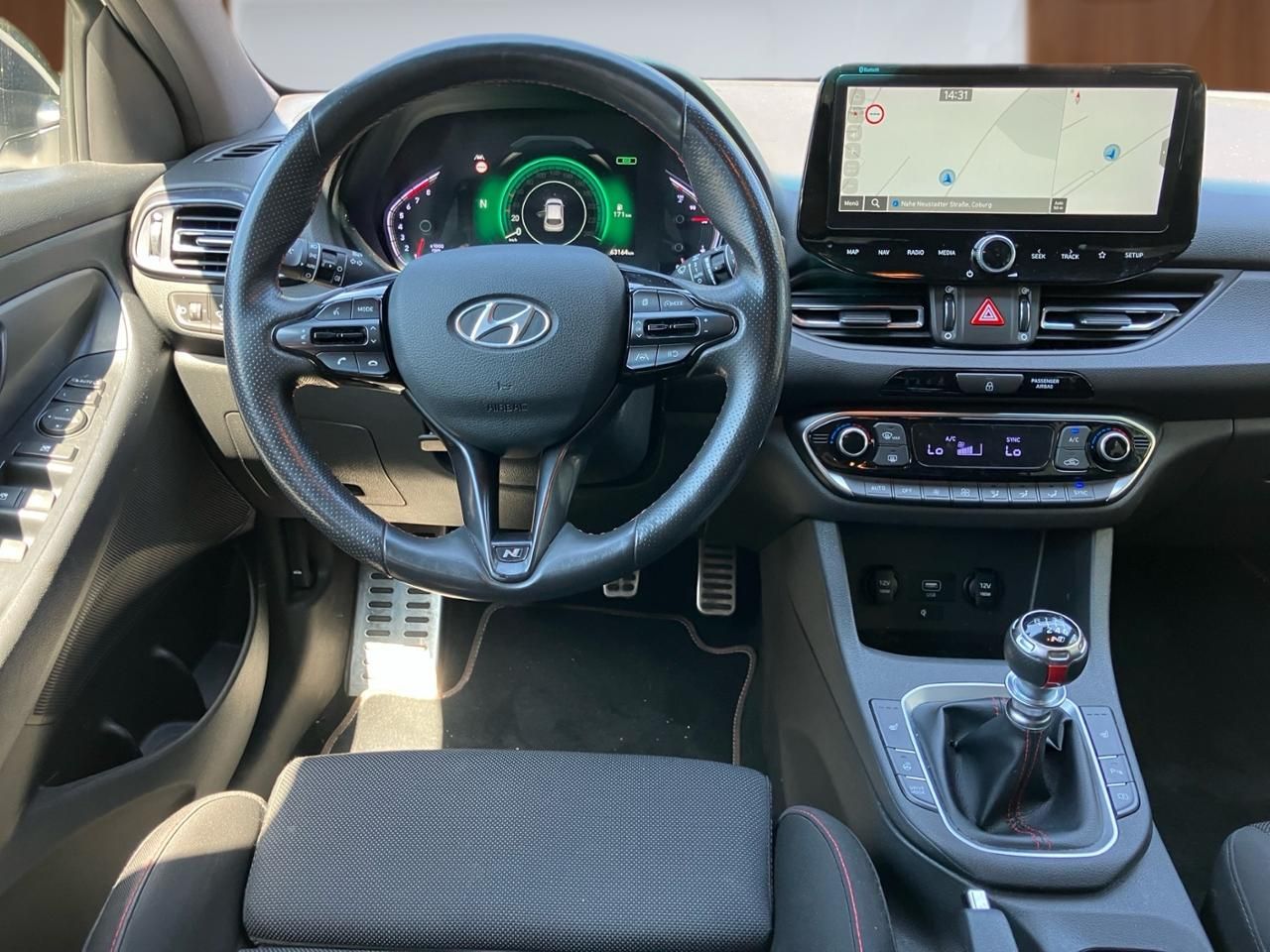 Fahrzeugabbildung Hyundai i30 N-LINE LED*NAVI*SHZ*LHZ*KEYLESS*INDUKTIV