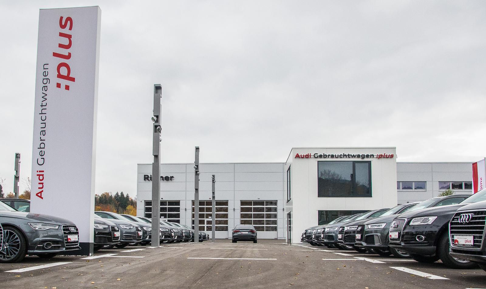 showroom-image-bottom