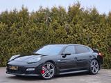 Porsche Panamera GTS 4.8-Chrono-Alcantara-Bose-20Zoll - Porsche mit Benzin-Antrieb: Schwarz