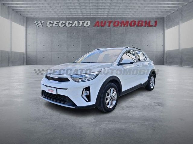 Kia KIA Stonic Stonic 1.2 dpi Urban 84cv