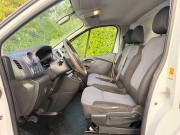 Opel Vivaro - 9