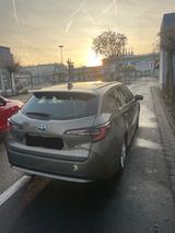 Toyota Corolla 1,8 Hybrid Business Edition Touring ... - Toyota Corolla: Automatik