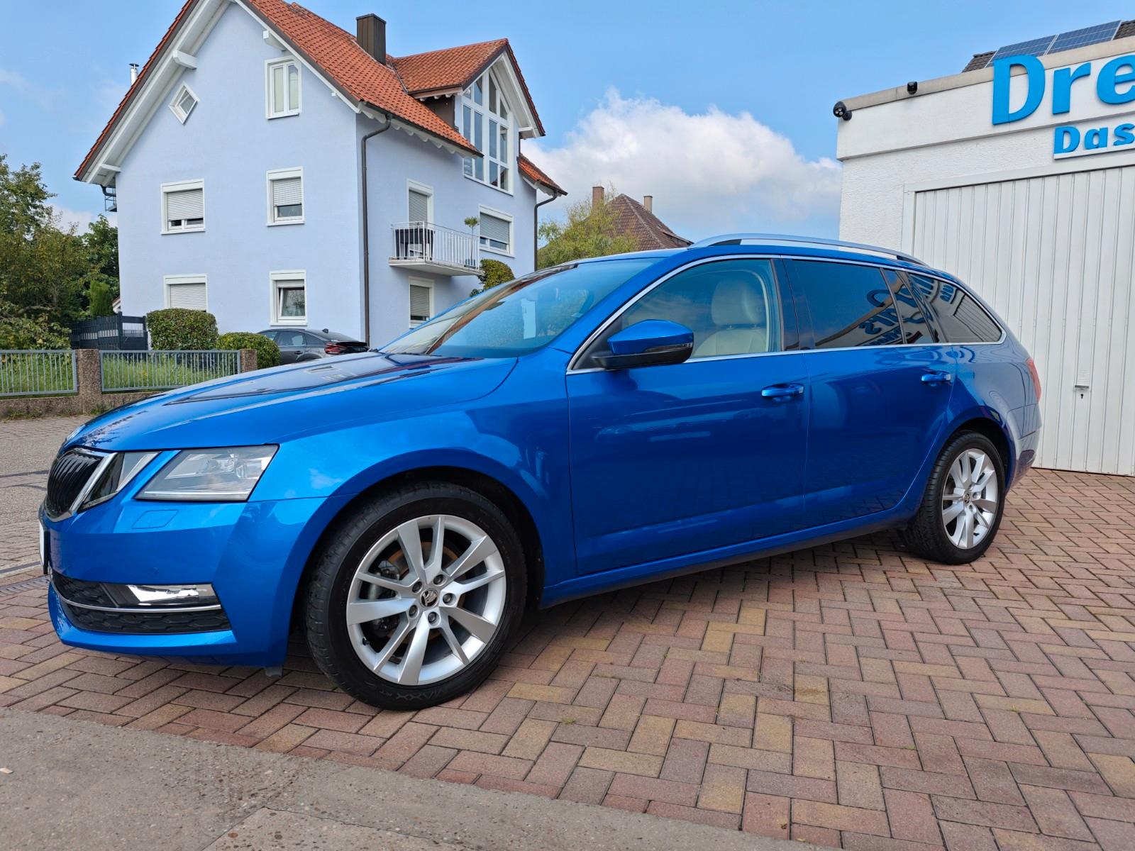 Skoda Octavia Combi Style Leder Panorama 4x Sitzheiz.