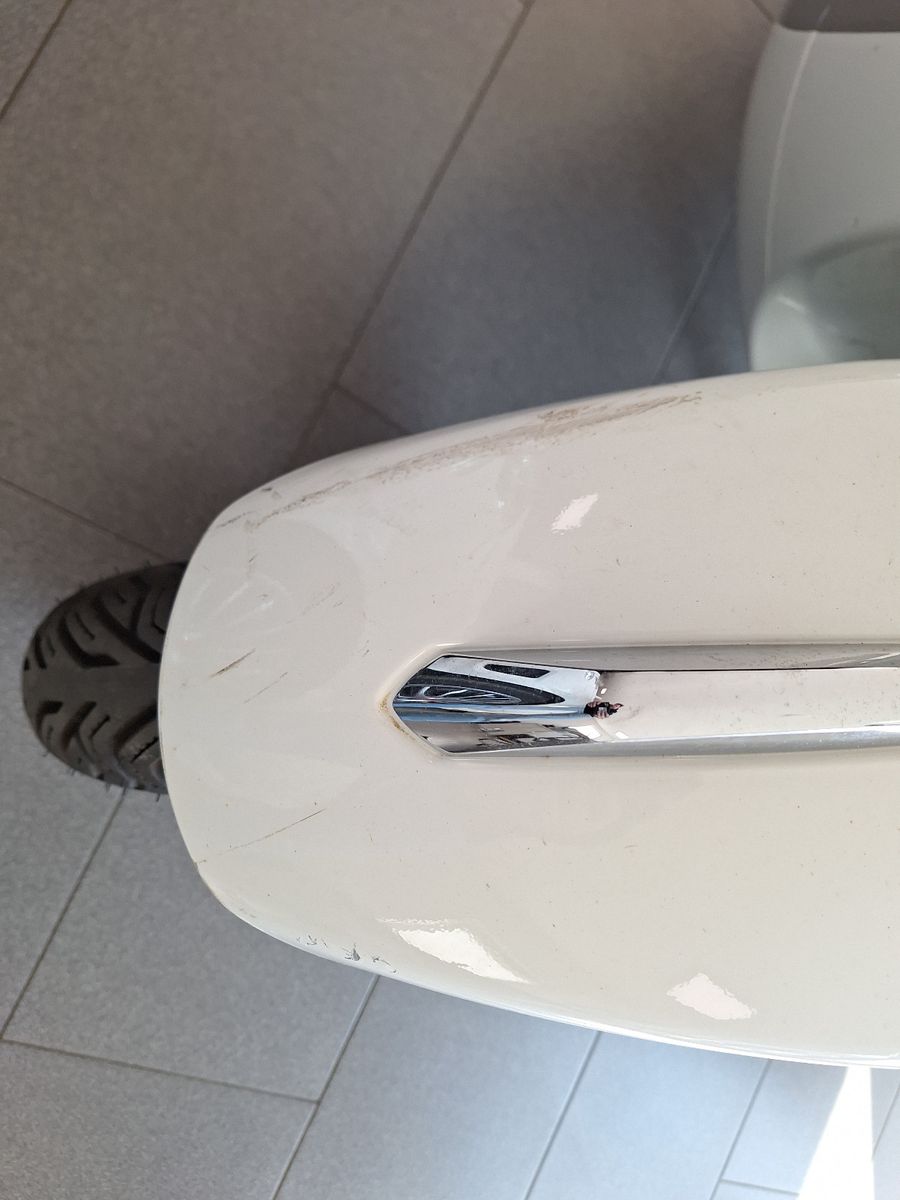 Fahrzeugabbildung Piaggio Vespa GTS 125 Super