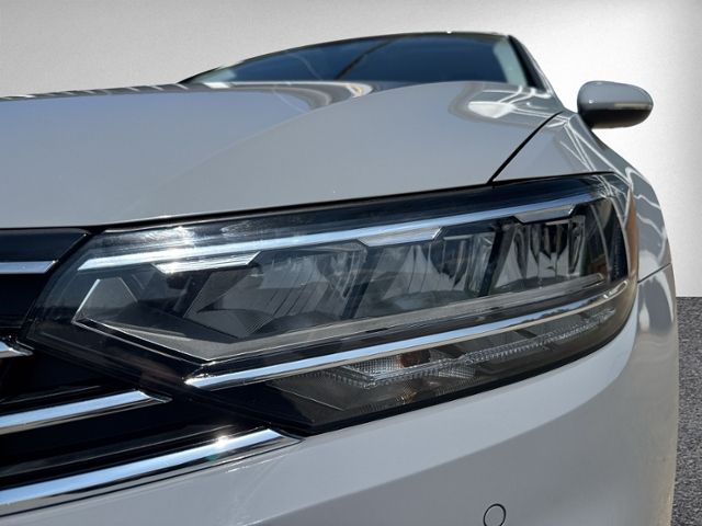 Passat Variant 1.5 TSI DSG LED+NAVI+KAMERA+SIHZ+