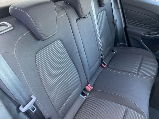 Fahrzeugabbildung Ford Focus 1.5 EcoBlue Lim. Titanium X Autom. AHK, Na