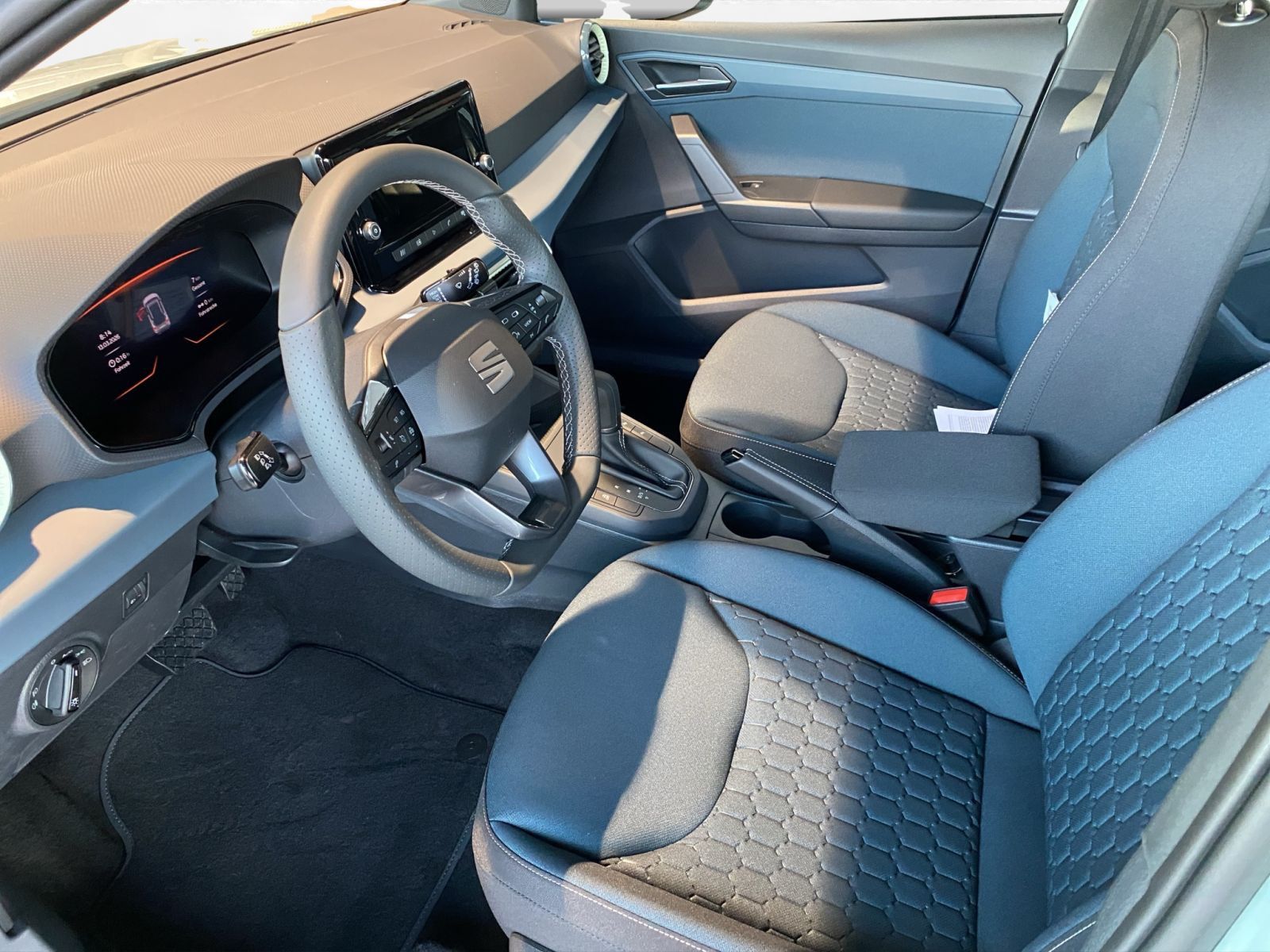 Seat Arona - Bild 9