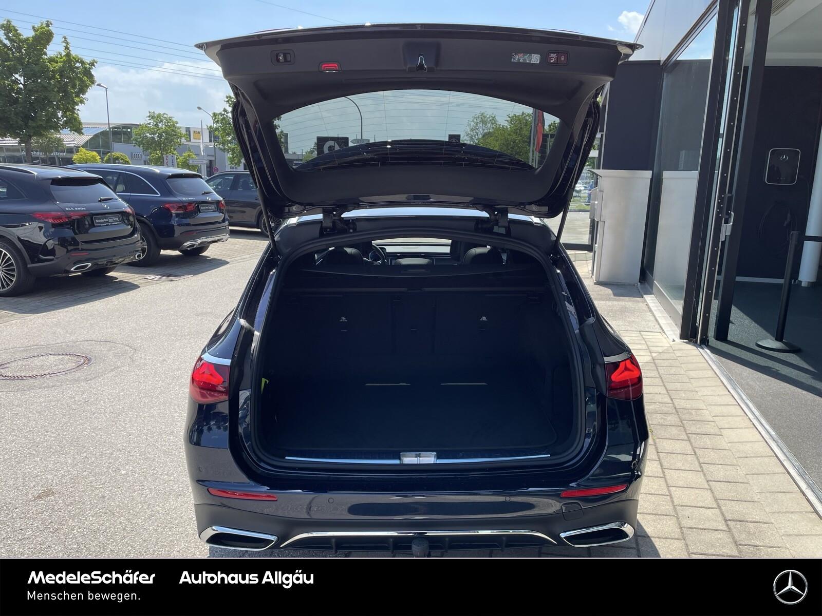 Mercedes-Benz E 220 d T AMG Distr DigLi AHK Burm4D PanoSD 20"