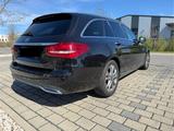 Mercedes-Benz Mercedes C 220d T-Modell 2018 - Mercedes-Benz 220 mit Diesel-Antrieb: Kombi, Automatik