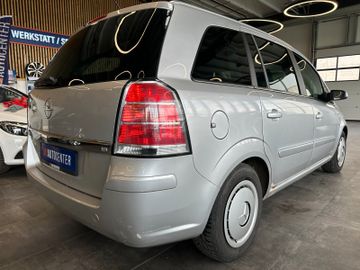 MYAUTOCENTER – Gebraucht- und Jahreswagen mit Werkstattservice in Pfaffenhofen Opel Zafira *7 Sitzer*KomfortPaket*Tempo*