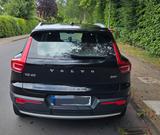 Volvo XC40 B4 AWD Momentum Pro DCT Momentum Pro - Volvo XC40 von privat