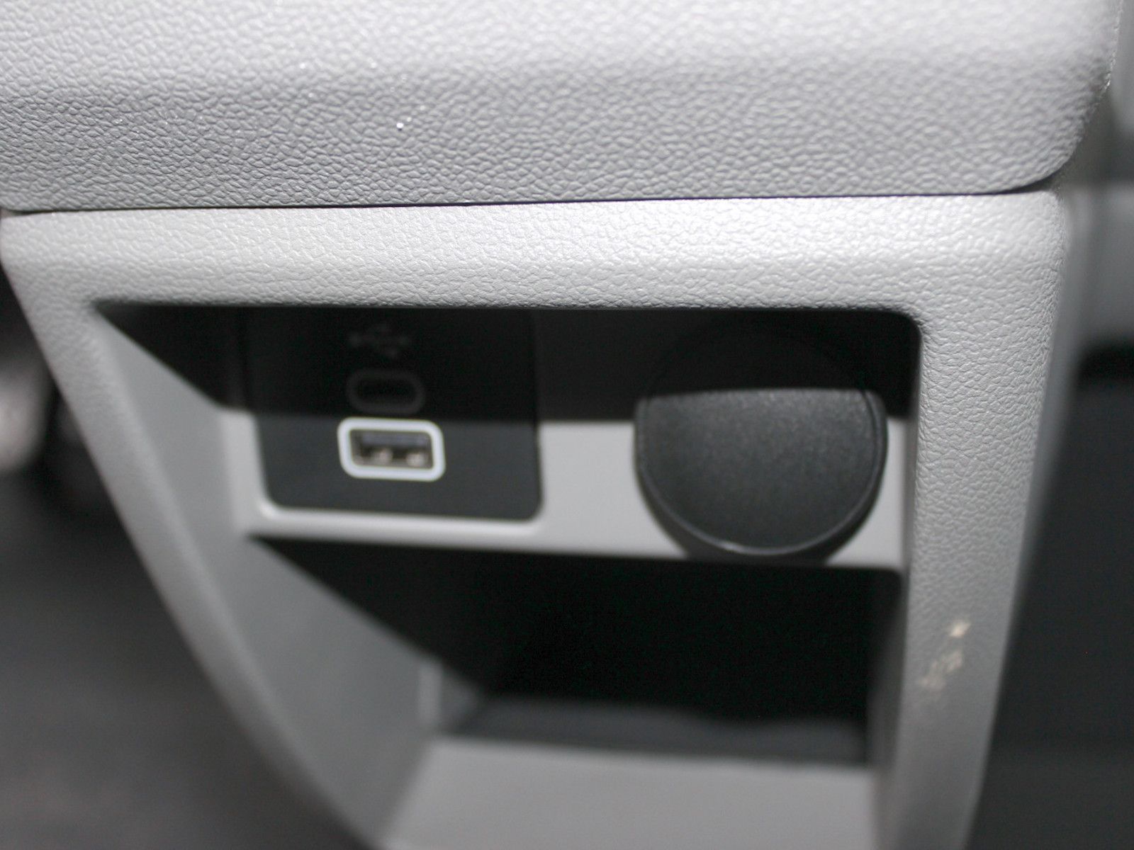 Fahrzeugabbildung Ford Transit Custom Kasten 280 L1 Basis 2,0EcoBlue