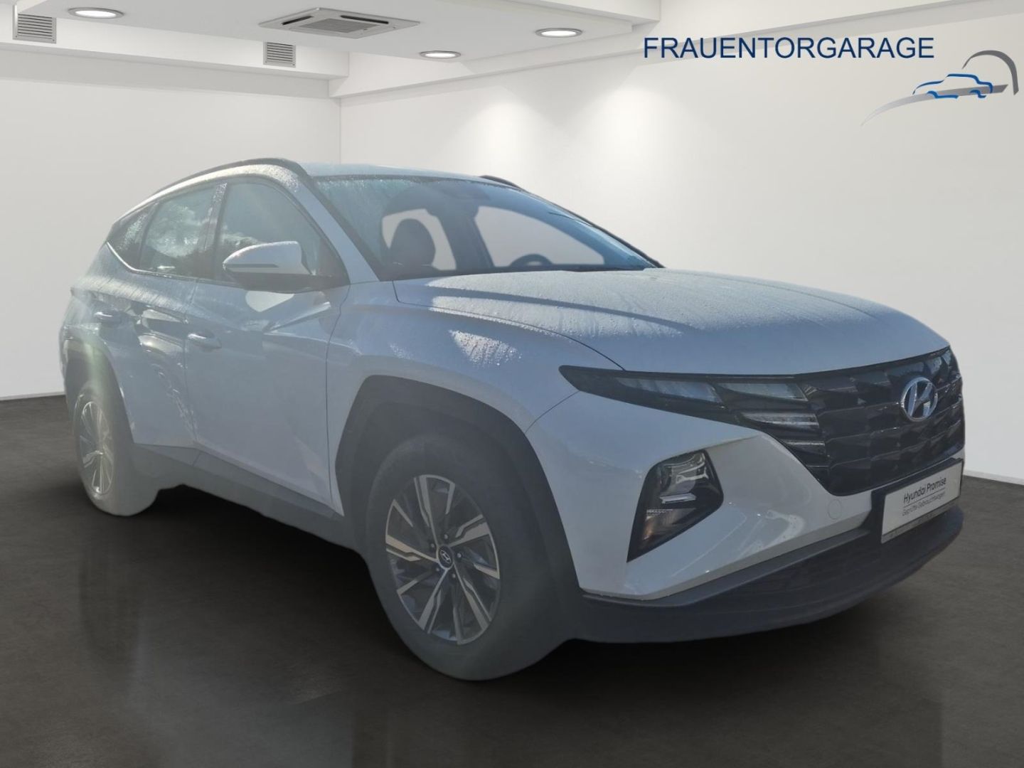 Fahrzeugabbildung Hyundai Tucson Select 2WD Navi Digitales Cockpit LED App