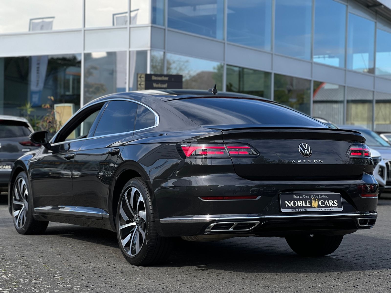 Fahrzeugabbildung Volkswagen Arteon R-Line Massage SHZ NAVI Full Link