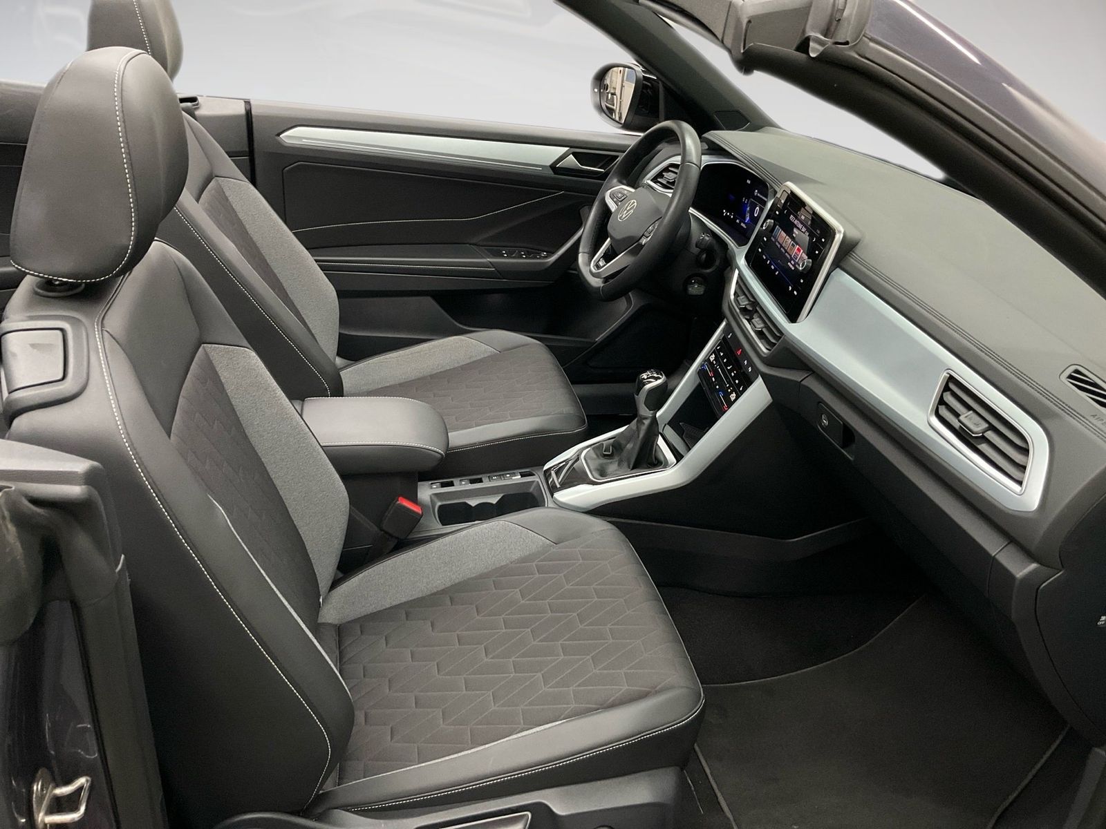 Volkswagen T-Roc - Bild 9