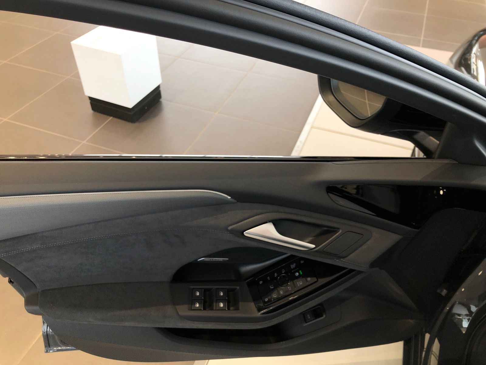 Audi A6 e-tron - Bild 14