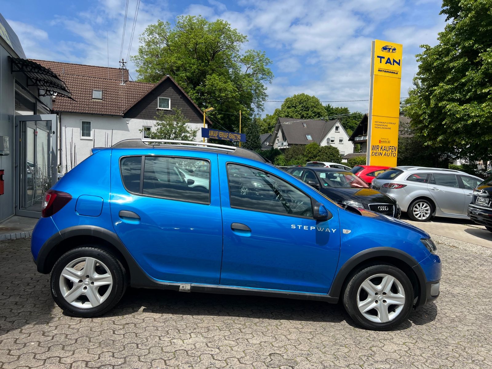 Fahrzeugabbildung Dacia Sandero II Stepway Prestige