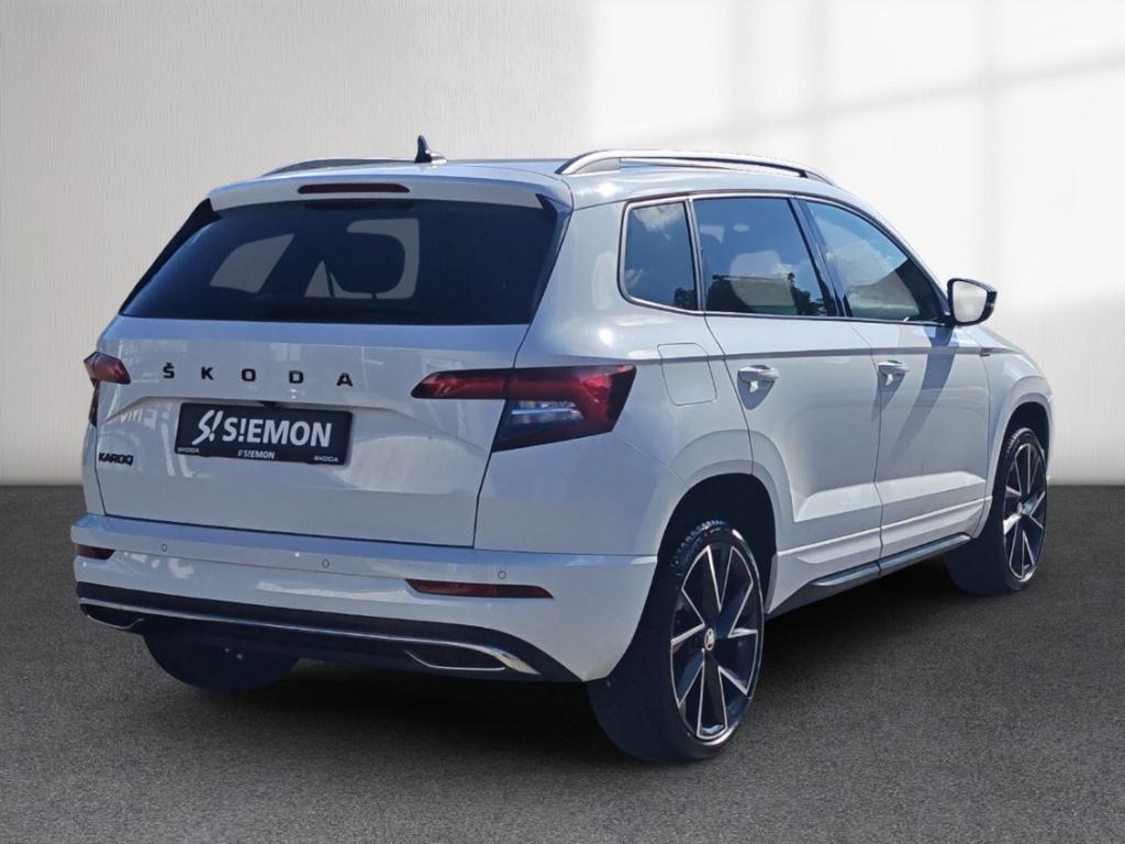 Skoda Karoq 1.5 TSI DSG Sportline AHK Navi elHeck RKam