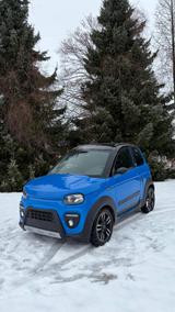 Microcar M.Go - blaue Microcar M.Go