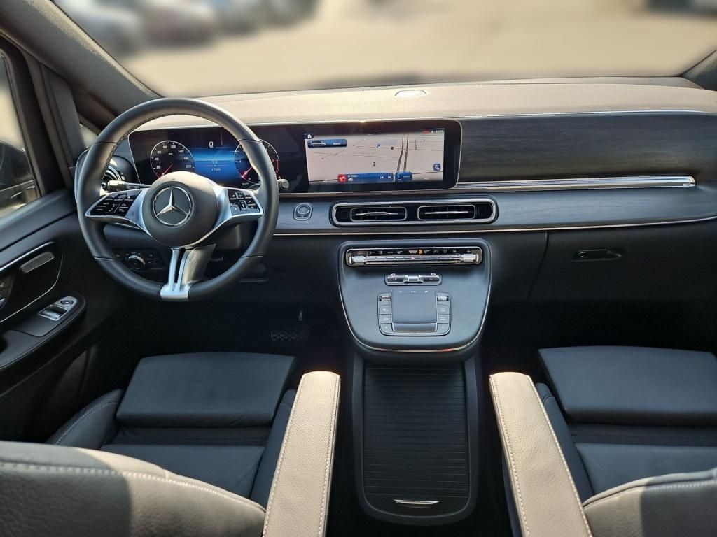 Fahrzeugabbildung Mercedes-Benz V 300 AVG extralang 8 Sitze STHZ AR ele.ST DISTR