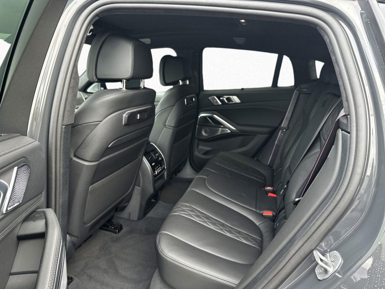 BMW X6 M60 - Bild 9