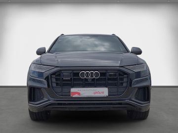 Audi Q8 - 8