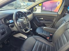 Dacia Duster II 1.3 TCe 150 Celebration  *NAVI*RFK*Led