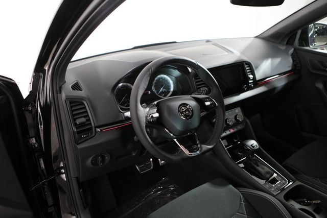 Skoda Karoq 2.0 TDI DSG 4x4 Sportline *PDC*4XSHZ*ACC*