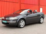 Renault II Coupé/ Cabrio Garantie TÜV Neu Xenon Leder - Renault Megane aus 2005: Cabrio