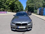 BMW 525d xDrive Touring A - M Sport Paket Navi,Pano - BMW 525 Gebrauchtwagen in München