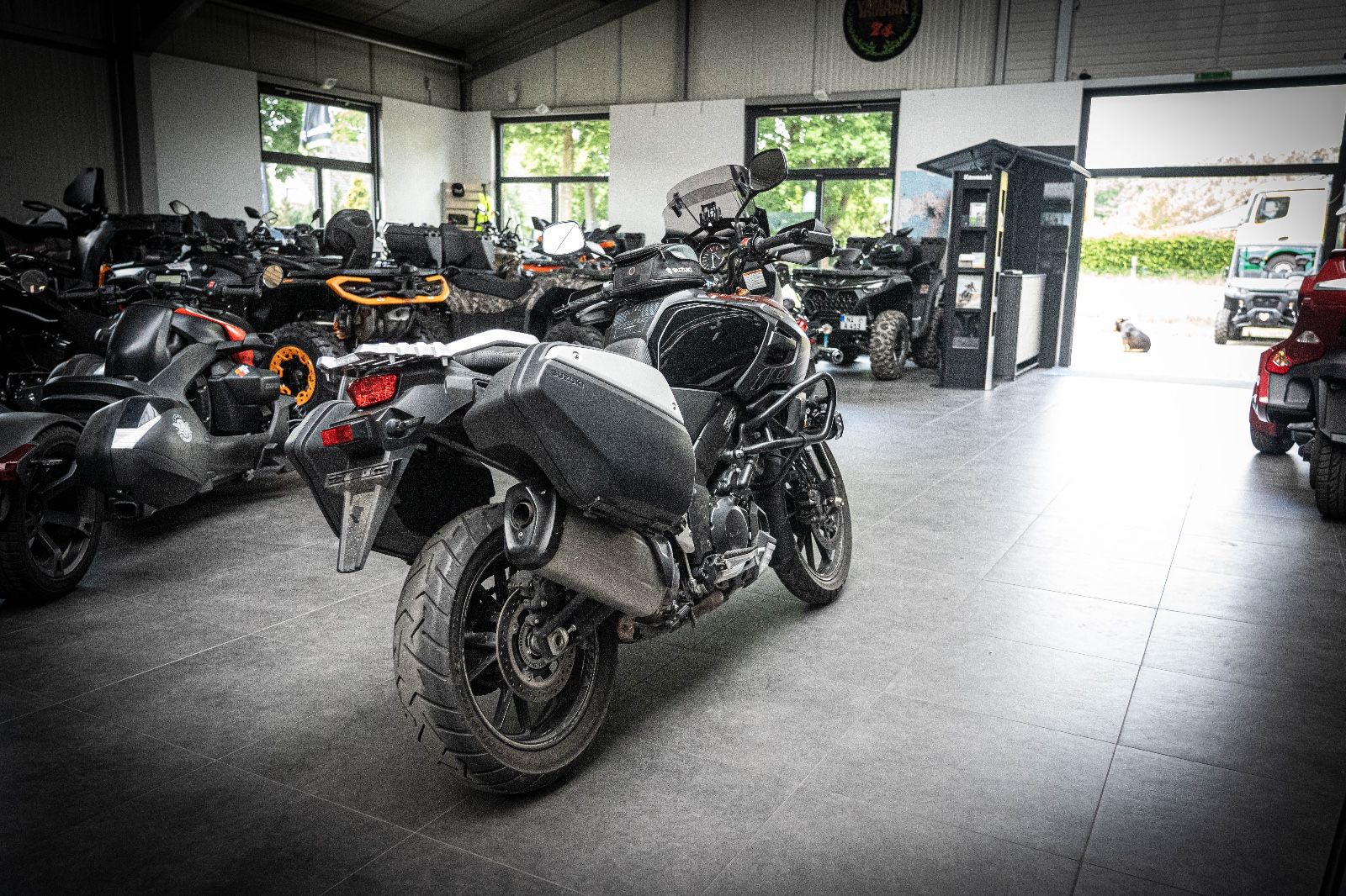 Fahrzeugabbildung Suzuki DL 1000 V-Strom Incl. Zubehör