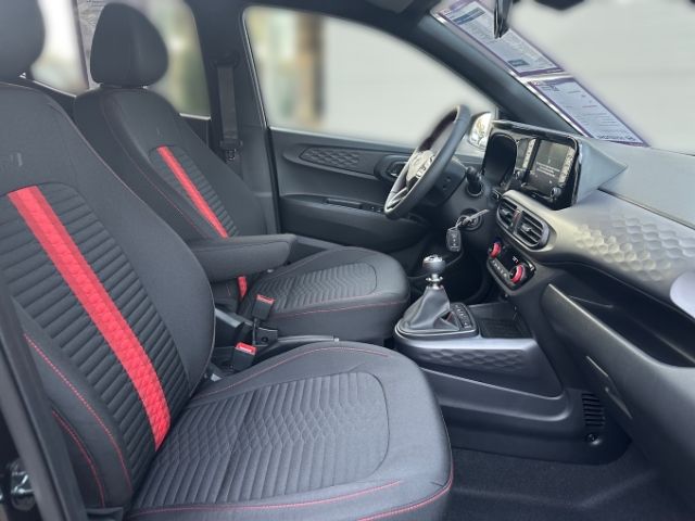 Fahrzeugabbildung Hyundai i10 N Line (MY25) 1.0 T-GDI (90 PS) 5-MT Sportpa