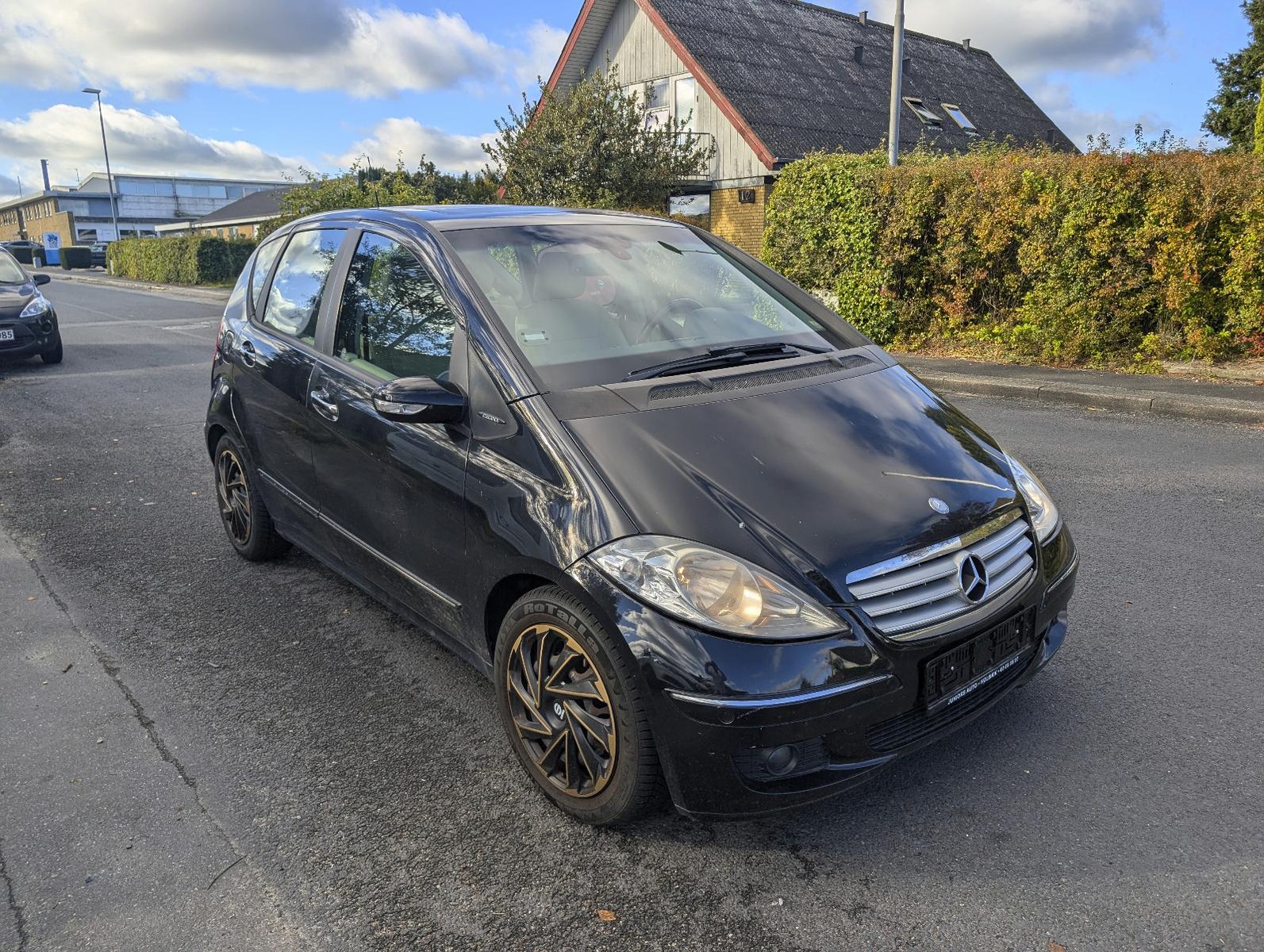Mercedes-Benz A200 2008 — vehicle for AFU Ukraine